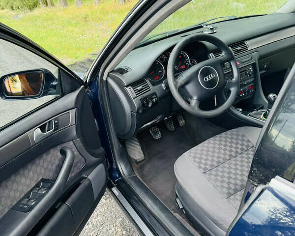 Синий Ауди А6, объемом двигателя 2.5 л и пробегом 389 тыс. км за 4500 $, фото 23 на Automoto.ua