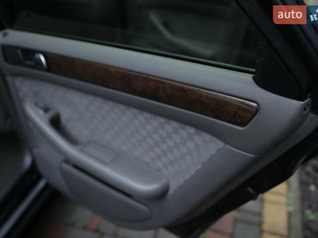 Синий Ауди А6, объемом двигателя 2.5 л и пробегом 240 тыс. км за 4300 $, фото 8 на Automoto.ua