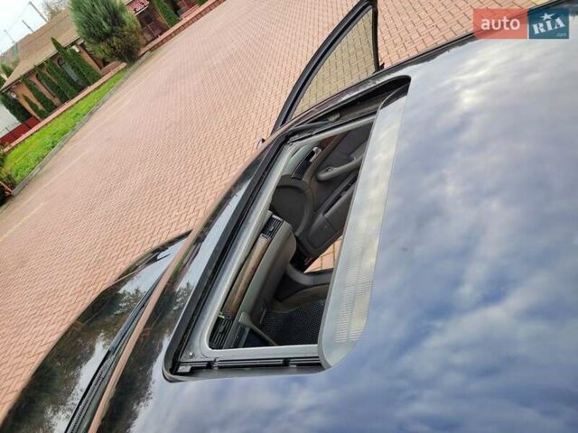 Синий Ауди А6, объемом двигателя 2.5 л и пробегом 296 тыс. км за 4000 $, фото 1 на Automoto.ua