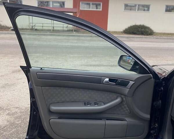 Синий Ауди А6, объемом двигателя 1.8 л и пробегом 260 тыс. км за 4999 $, фото 18 на Automoto.ua
