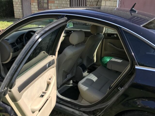 Синій Ауді А6, об'ємом двигуна 2 л та пробігом 295 тис. км за 4000 $, фото 5 на Automoto.ua