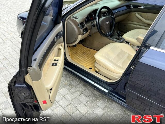 Синий Ауди А6, объемом двигателя 2.4 л и пробегом 373 тыс. км за 3700 $, фото 8 на Automoto.ua