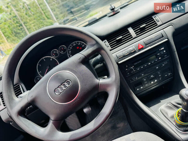 Синий Ауди А6, объемом двигателя 2.5 л и пробегом 389 тыс. км за 4500 $, фото 40 на Automoto.ua
