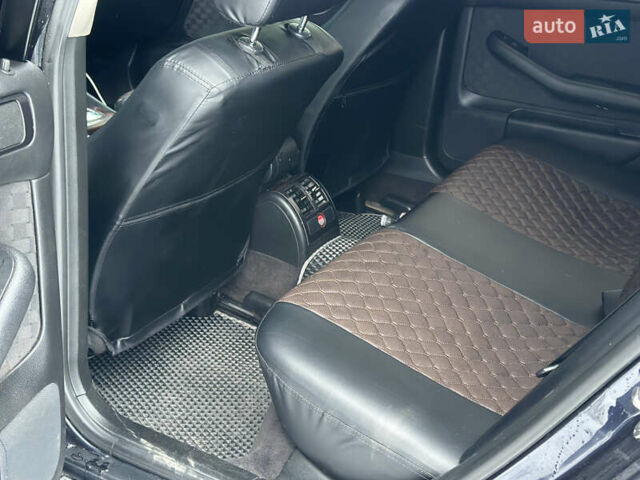 Синій Ауді А6, об'ємом двигуна 2.5 л та пробігом 346 тис. км за 4000 $, фото 14 на Automoto.ua