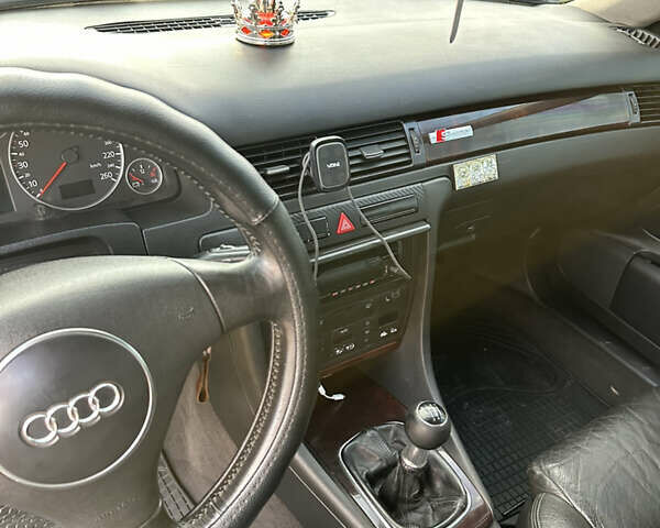 Синий Ауди А6, объемом двигателя 2.5 л и пробегом 460 тыс. км за 4100 $, фото 14 на Automoto.ua