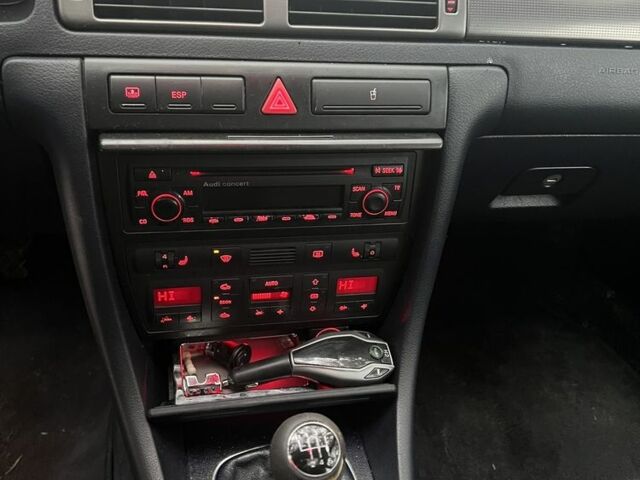 Синій Ауді А6, об'ємом двигуна 2.5 л та пробігом 3 тис. км за 2200 $, фото 9 на Automoto.ua