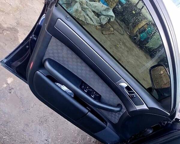 Синій Ауді А6, об'ємом двигуна 1.9 л та пробігом 365 тис. км за 5500 $, фото 8 на Automoto.ua