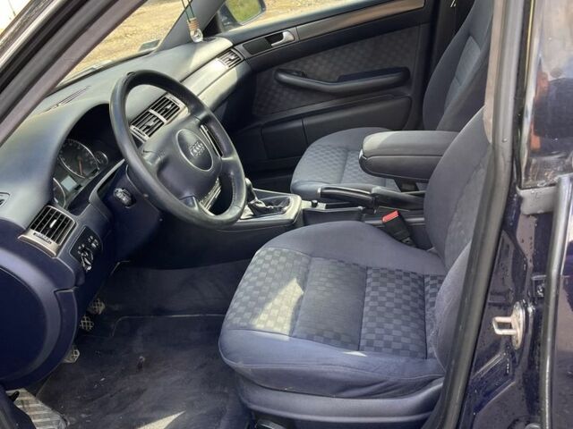 Синий Ауди А6, объемом двигателя 1.9 л и пробегом 3 тыс. км за 2900 $, фото 6 на Automoto.ua