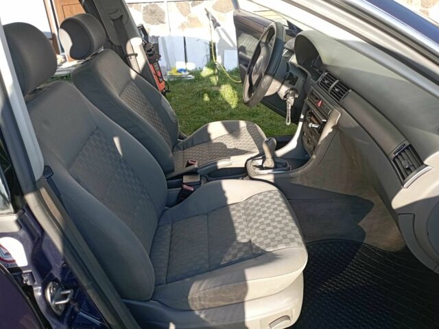 Синий Ауди А6, объемом двигателя 1.9 л и пробегом 352 тыс. км за 2305 $, фото 3 на Automoto.ua