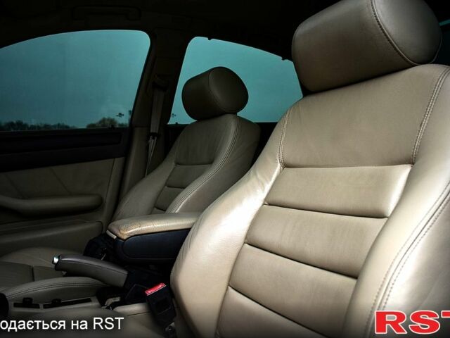 Синий Ауди А6, объемом двигателя 2.4 л и пробегом 246 тыс. км за 6900 $, фото 11 на Automoto.ua