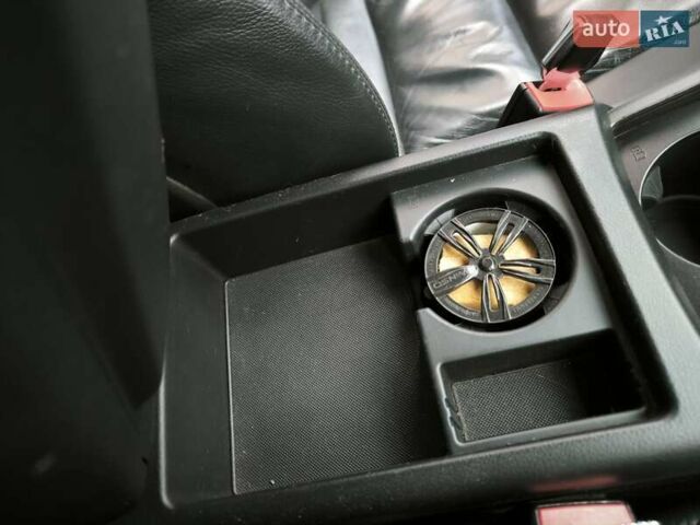 Синій Ауді А6, об'ємом двигуна 3.12 л та пробігом 175 тис. км за 5500 $, фото 46 на Automoto.ua