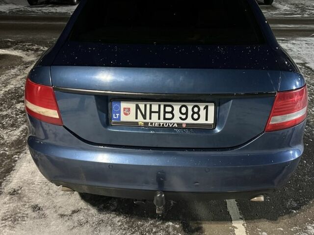 Синий Ауди А6, объемом двигателя 3 л и пробегом 295 тыс. км за 3800 $, фото 4 на Automoto.ua