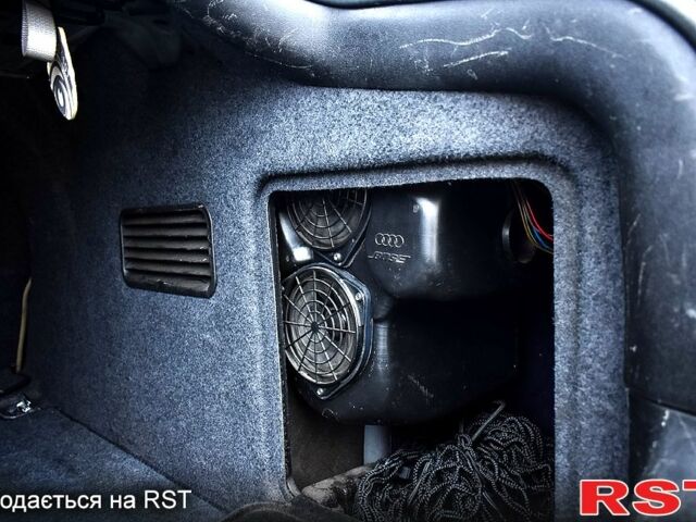 Синий Ауди А6, объемом двигателя 2.4 л и пробегом 246 тыс. км за 6900 $, фото 12 на Automoto.ua