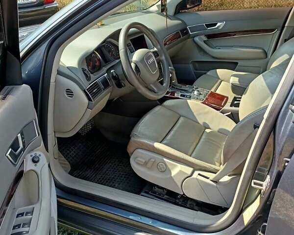Синий Ауди А6, объемом двигателя 4.2 л и пробегом 250 тыс. км за 8000 $, фото 12 на Automoto.ua