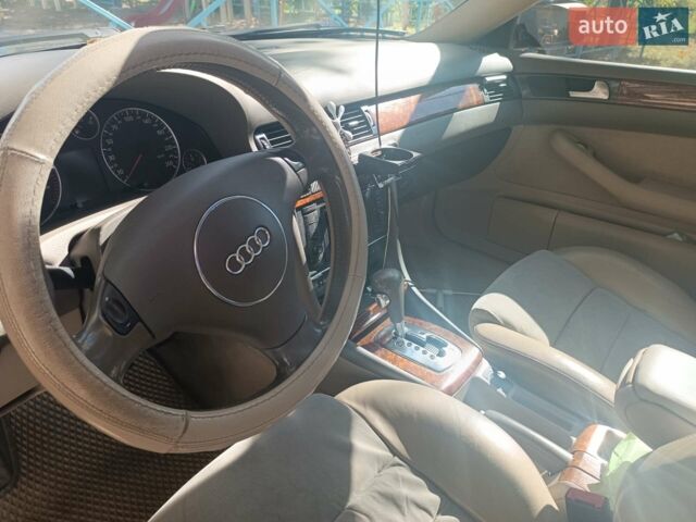 Синий Ауди А6, объемом двигателя 2.5 л и пробегом 370 тыс. км за 4400 $, фото 5 на Automoto.ua