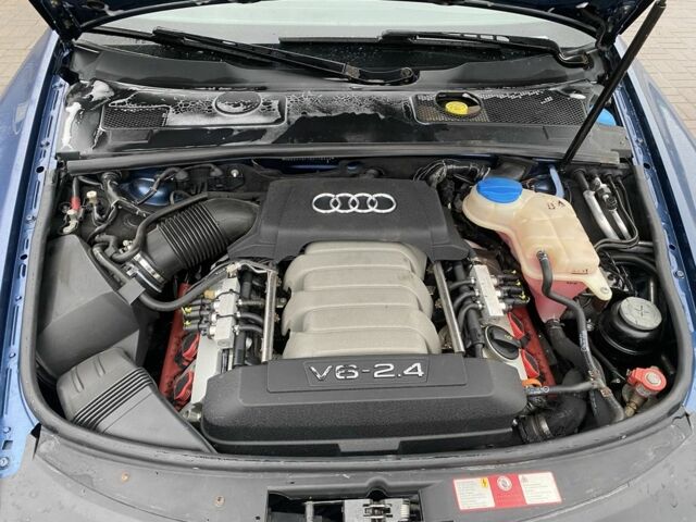 Синій Ауді А6, об'ємом двигуна 2.4 л та пробігом 230 тис. км за 6600 $, фото 21 на Automoto.ua