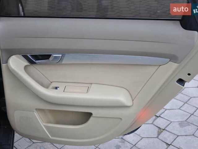 Синий Ауди А6, объемом двигателя 3 л и пробегом 358 тыс. км за 6500 $, фото 19 на Automoto.ua