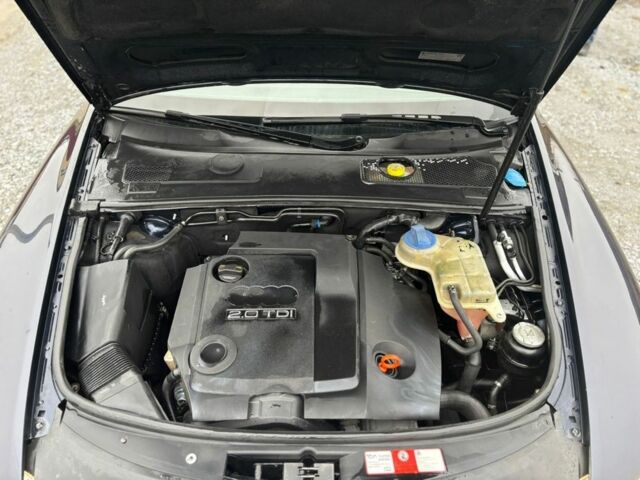 Синий Ауди А6, объемом двигателя 2 л и пробегом 300 тыс. км за 3350 $, фото 10 на Automoto.ua