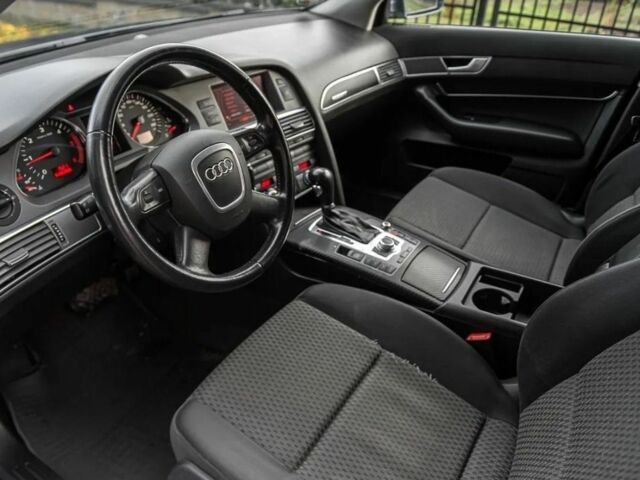 Синий Ауди А6, объемом двигателя 3 л и пробегом 260 тыс. км за 2200 $, фото 4 на Automoto.ua