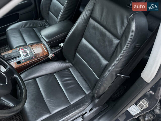 Синий Ауди А6, объемом двигателя 2.4 л и пробегом 379 тыс. км за 5300 $, фото 6 на Automoto.ua