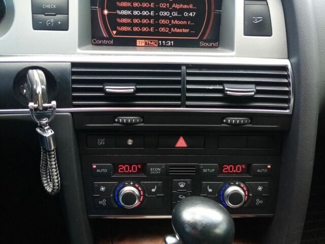 Синій Ауді А6, об'ємом двигуна 2 л та пробігом 326 тис. км за 7500 $, фото 5 на Automoto.ua
