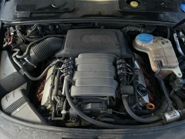 Синій Ауді А6, об'ємом двигуна 2.4 л та пробігом 350 тис. км за 5900 $, фото 19 на Automoto.ua