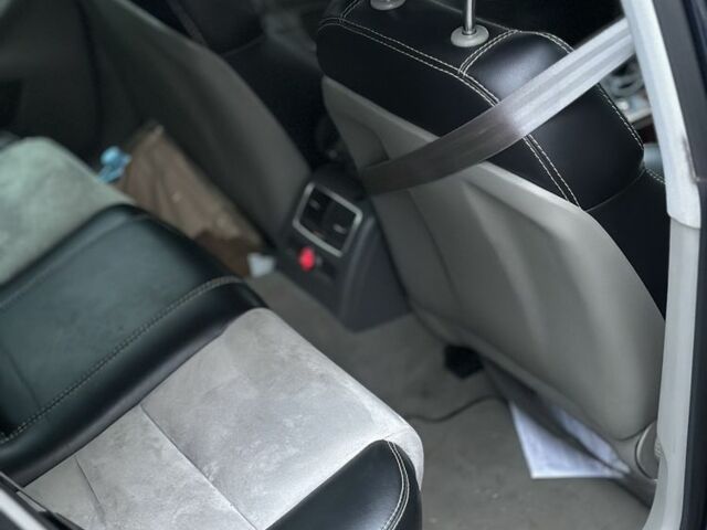 Синий Ауди А6, объемом двигателя 3 л и пробегом 300 тыс. км за 3800 $, фото 9 на Automoto.ua