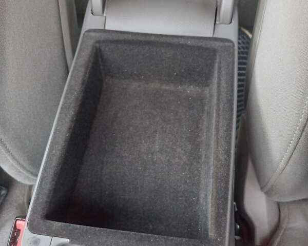 Синій Ауді А6, об'ємом двигуна 2.7 л та пробігом 317 тис. км за 6000 $, фото 19 на Automoto.ua