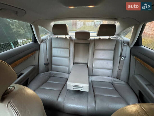 Синий Ауди А6, объемом двигателя 2.98 л и пробегом 247 тыс. км за 8500 $, фото 10 на Automoto.ua