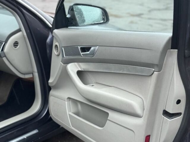 Синий Ауди А6, объемом двигателя 3 л и пробегом 337 тыс. км за 4600 $, фото 10 на Automoto.ua