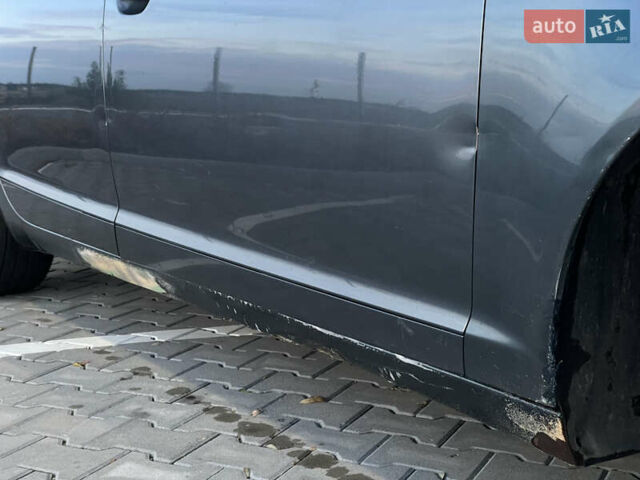 Синий Ауди А6, объемом двигателя 2.39 л и пробегом 355 тыс. км за 5900 $, фото 12 на Automoto.ua