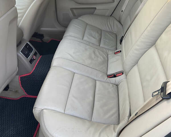 Синий Ауди А6, объемом двигателя 3.2 л и пробегом 330 тыс. км за 6999 $, фото 7 на Automoto.ua