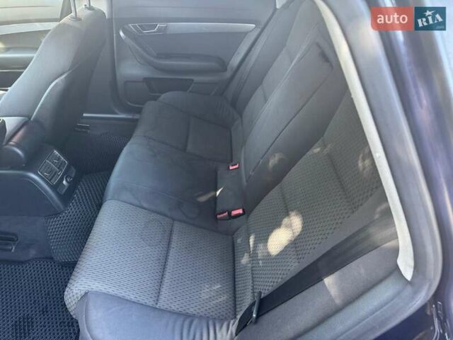 Синій Ауді А6, об'ємом двигуна 2.4 л та пробігом 263 тис. км за 2090 $, фото 13 на Automoto.ua