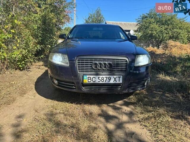 Синій Ауді А6, об'ємом двигуна 2.4 л та пробігом 263 тис. км за 2090 $, фото 8 на Automoto.ua
