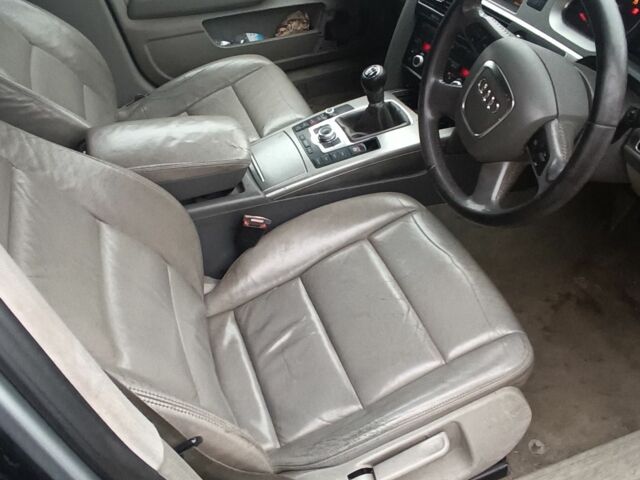 Синий Ауди А6, объемом двигателя 2 л и пробегом 34 тыс. км за 2367 $, фото 5 на Automoto.ua