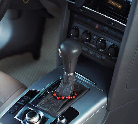 Синий Ауди А6, объемом двигателя 2 л и пробегом 320 тыс. км за 9200 $, фото 31 на Automoto.ua