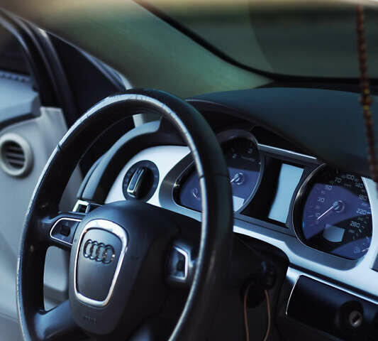 Синий Ауди А6, объемом двигателя 2 л и пробегом 320 тыс. км за 9200 $, фото 29 на Automoto.ua