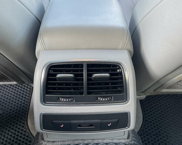 Ауді А6 2012 у Гайсине на Automoto.ua Синій Ауді А6, об'ємом двигуна 2 л та пробігом 179 тис. км за 14800 $, фото 16 на Automoto.ua