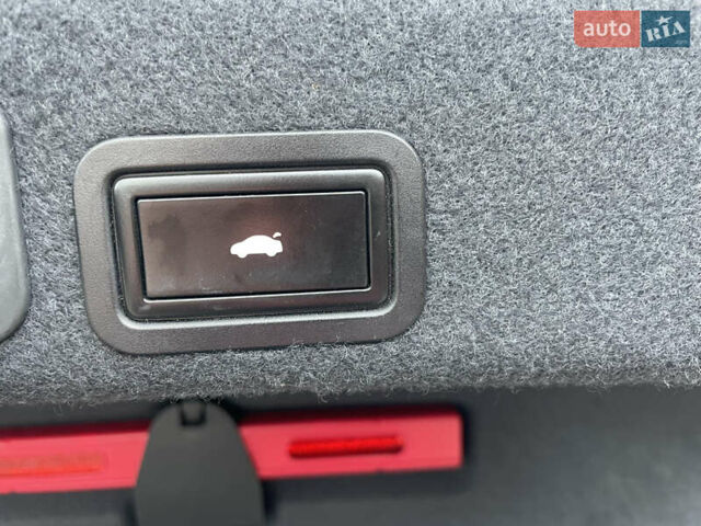 Синий Ауди А6, объемом двигателя 3 л и пробегом 191 тыс. км за 18000 $, фото 36 на Automoto.ua