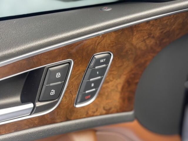 Синий Ауди А6, объемом двигателя 2 л и пробегом 207 тыс. км за 13700 $, фото 14 на Automoto.ua