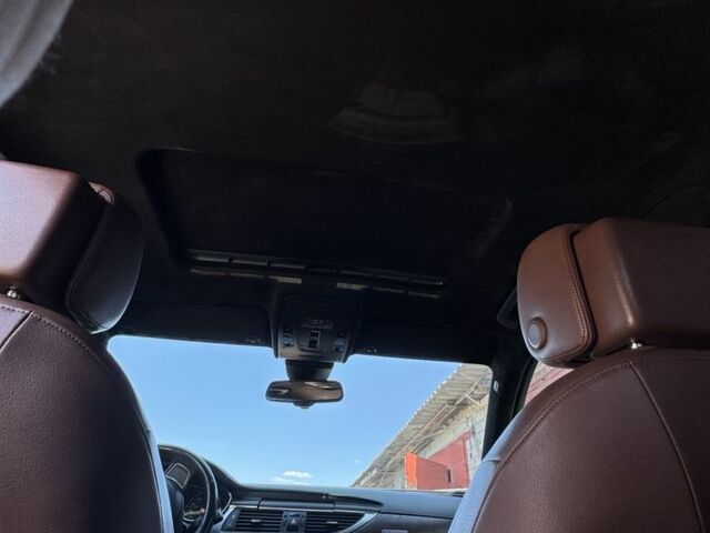 Ауді А6 2012 у Житомирі на Automoto.ua Синій Ауді А6, об'ємом двигуна 3 л та пробігом 215 тис. км за 16999 $, фото 7 на Automoto.ua