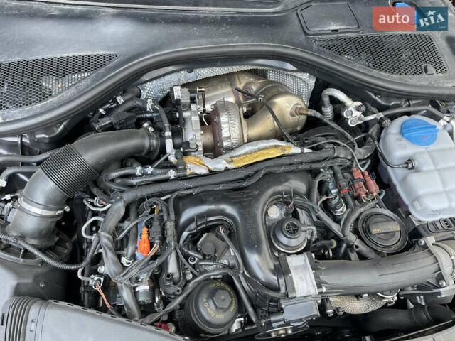 Синий Ауди А6, объемом двигателя 3 л и пробегом 191 тыс. км за 18000 $, фото 39 на Automoto.ua