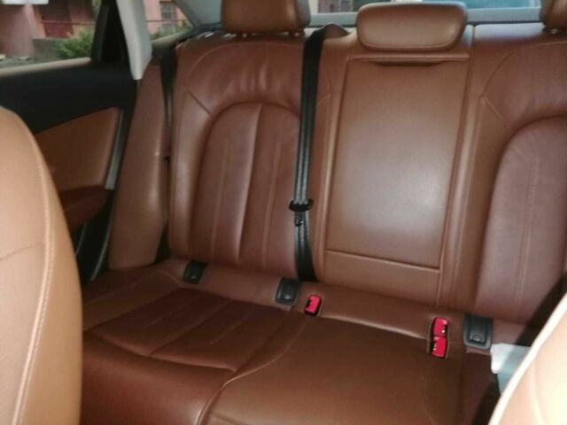 Синий Ауди А6, объемом двигателя 0 л и пробегом 224 тыс. км за 14000 $, фото 4 на Automoto.ua