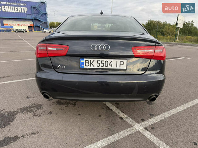 Синий Ауди А6, объемом двигателя 1.98 л и пробегом 210 тыс. км за 11500 $, фото 4 на Automoto.ua