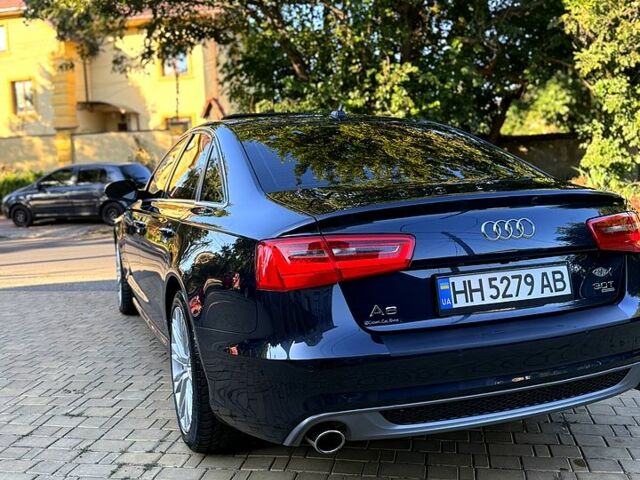 Синий Ауди А6, объемом двигателя 3 л и пробегом 270 тыс. км за 12000 $, фото 3 на Automoto.ua