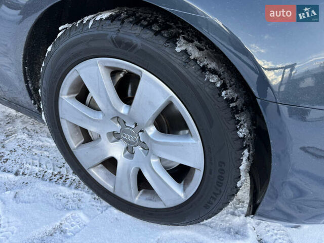 Синій Ауді А6, об'ємом двигуна 3 л та пробігом 217 тис. км за 16490 $, фото 5 на Automoto.ua