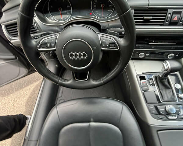 Синий Ауди А6, объемом двигателя 3 л и пробегом 210 тыс. км за 16000 $, фото 10 на Automoto.ua