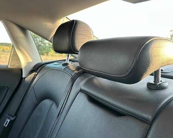 Синій Ауді А6, об'ємом двигуна 2 л та пробігом 179 тис. км за 14900 $, фото 45 на Automoto.ua