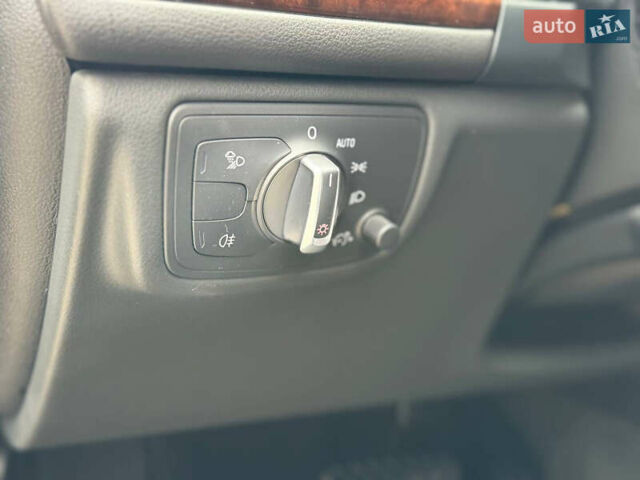 Синий Ауди А6, объемом двигателя 3 л и пробегом 140 тыс. км за 17300 $, фото 18 на Automoto.ua