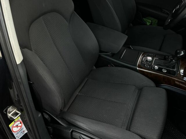 Синий Ауди А6, объемом двигателя 3 л и пробегом 270 тыс. км за 17500 $, фото 2 на Automoto.ua
